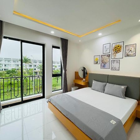 Bon'S Homestay - Nguyen Can 3 Phong Ngu - Hai Mat Tien - Bai Do Xe Co Mai Che Mien Phi Хуе Екстериор снимка